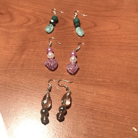 3/$20 Hand Crafted earrings - Picture 2 of 4